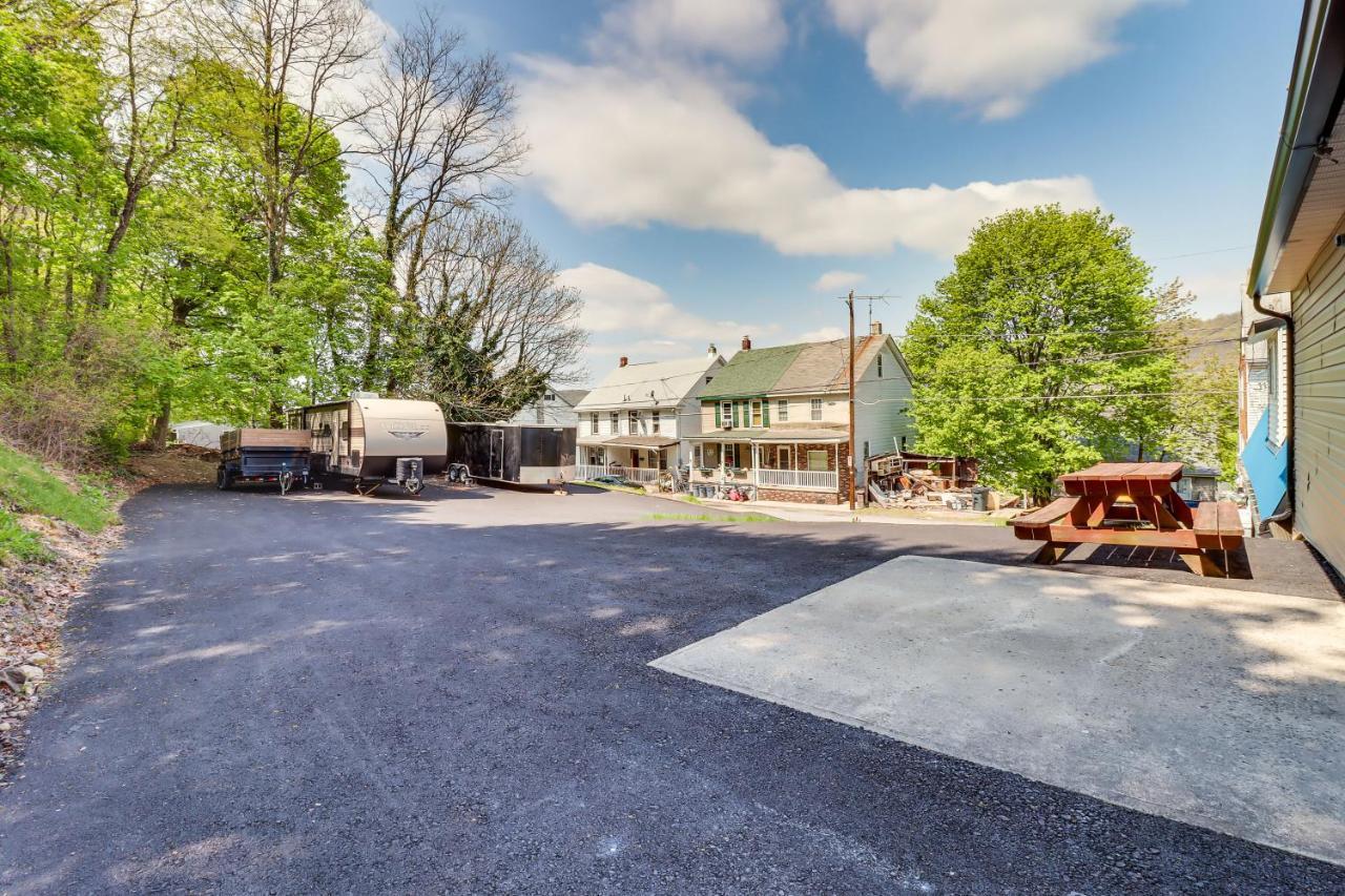Lansford Vacation Rental Near Pocono Mountains! Barnesville Екстер'єр фото